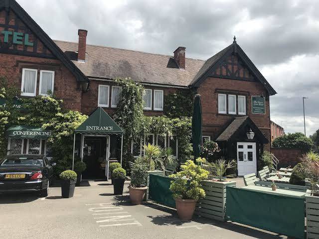The carre arms hotel & restaurant