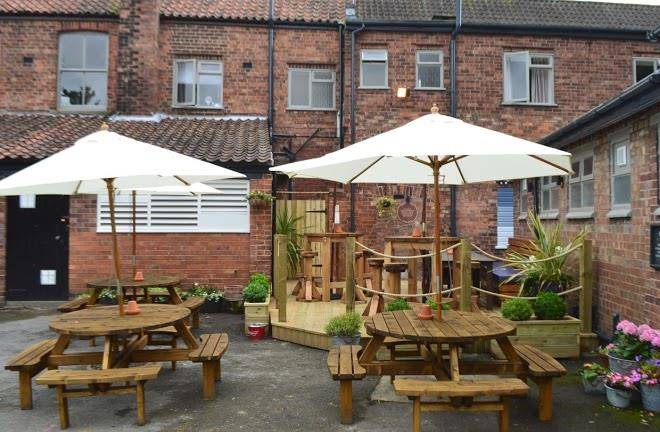 The woolpack pub & kitchen