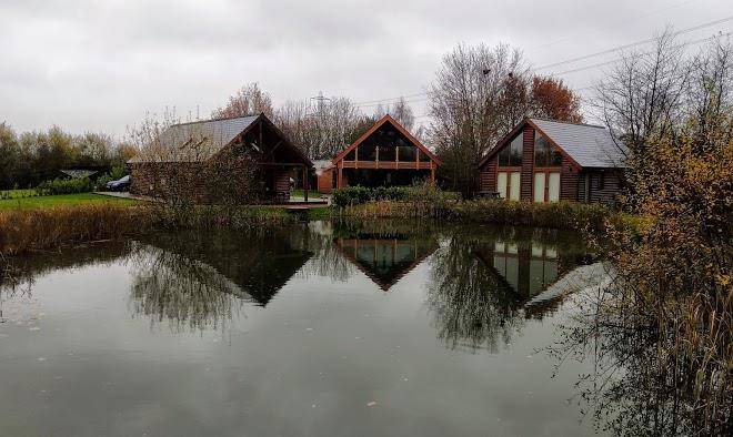 Thorpe park lodges