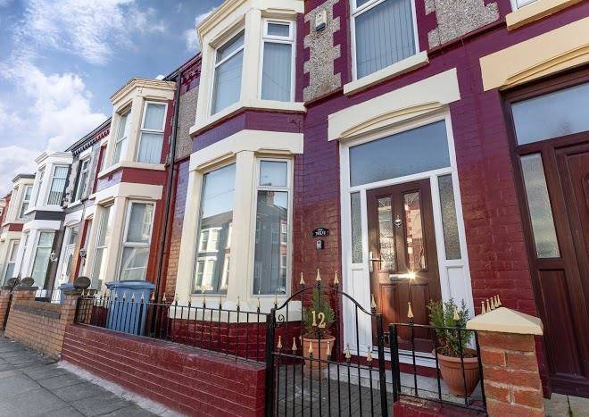Liverpool short stay fairburn suite