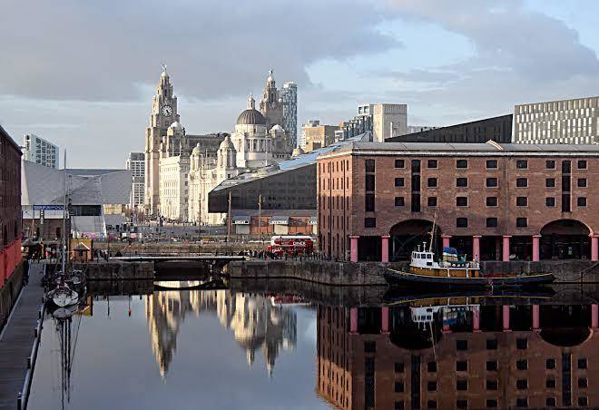 Holiday Inn Express Liverpool Royal Albert Dock Image
