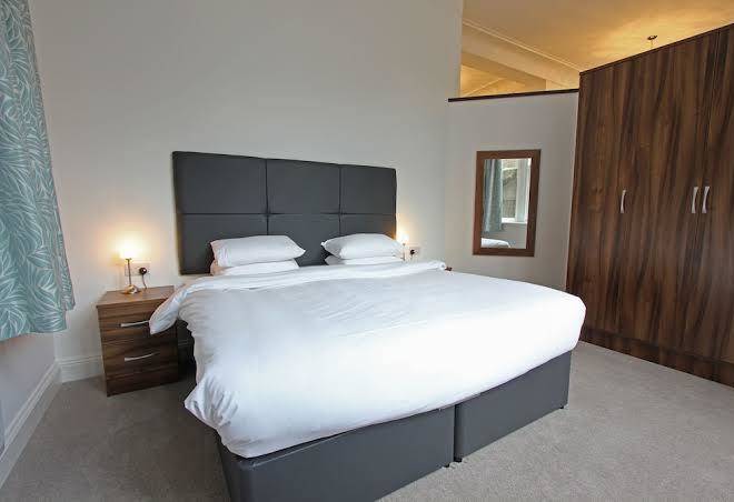 The Castle Collection 3 Union Court Image