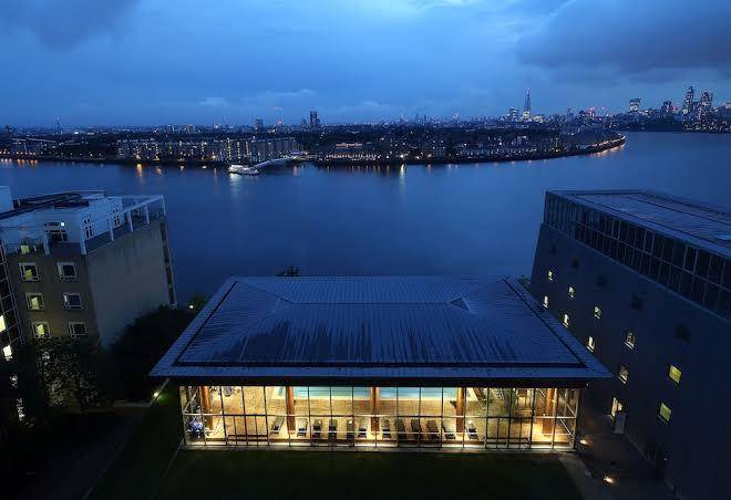 Canary riverside plaza hotel