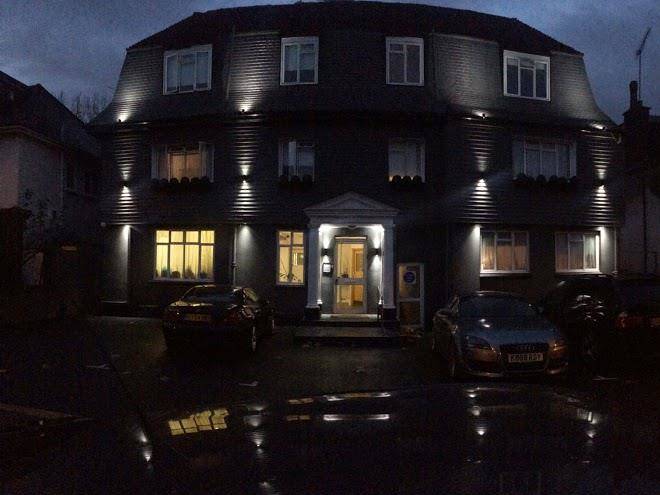 Croft court hotel