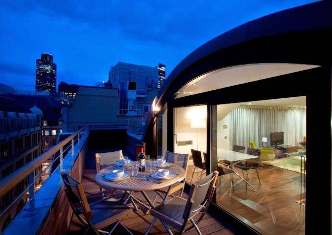 Fraser residence monument