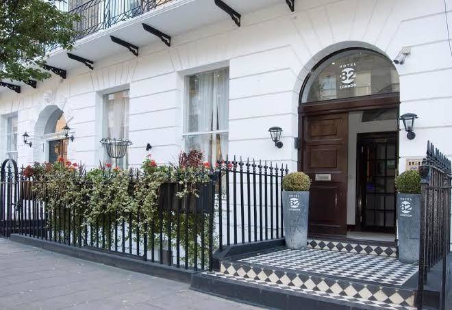 Hotel 82 london