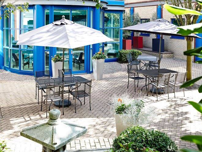 Novotel London Heathrow Airport M4 Jct 4