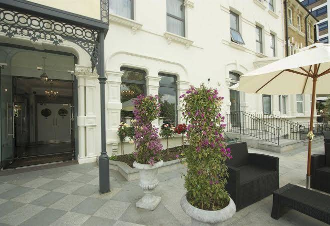 Pembury hotel