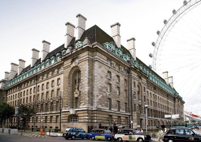 Premier inn london county hall hotel