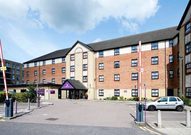Premier inn london edgware hotel