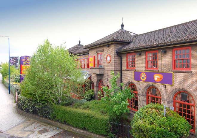 Premier inn london greenford hotel