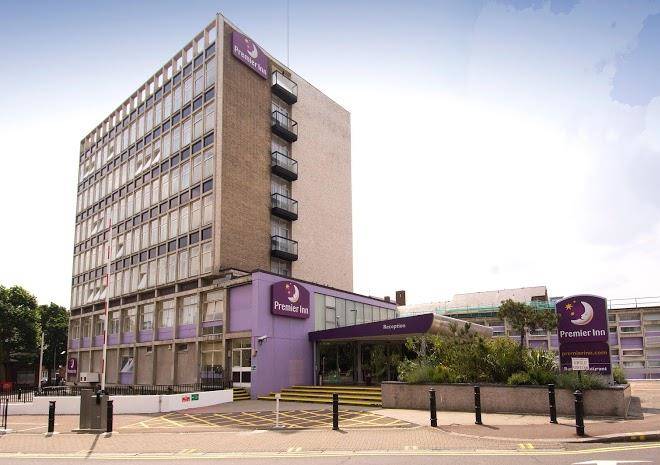 Premier inn london putney bridge hotel