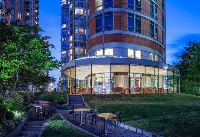 Radisson blu edwardian new providence wharf
