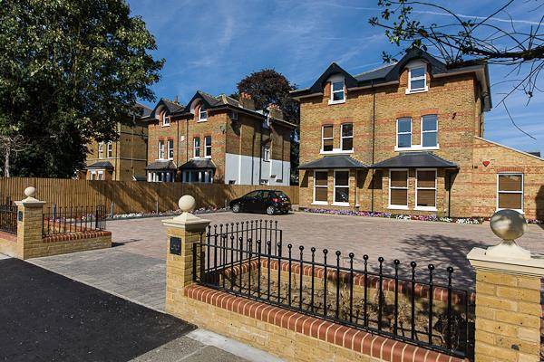 Teddington lodge