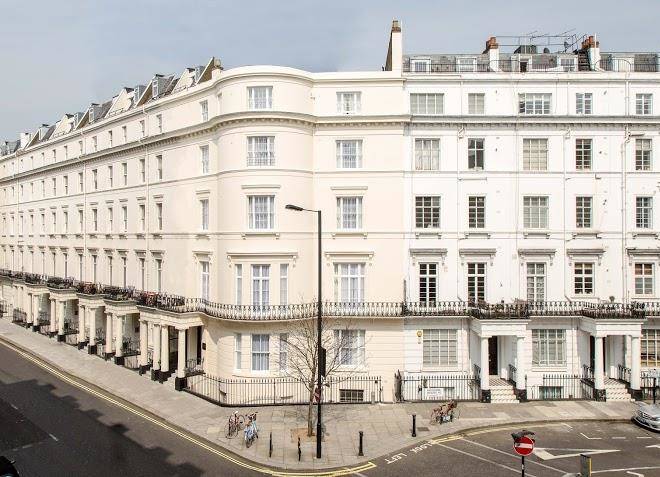 The crescent hyde park london hotel