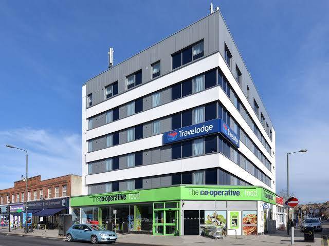 Travelodge london raynes park