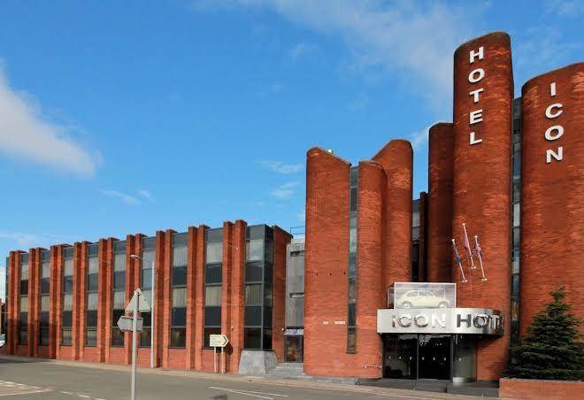 Icon hotel luton