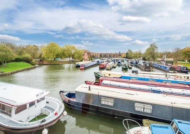 Peartree lodge waterside