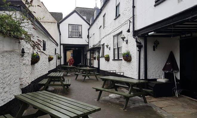 Crown hotel
