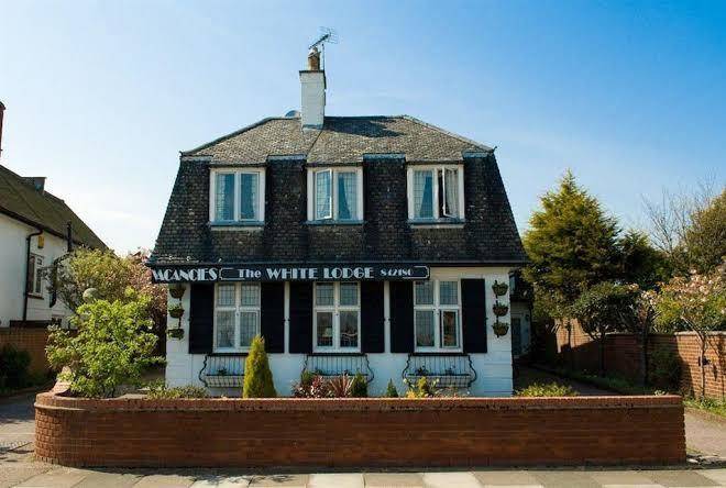 The white lodge