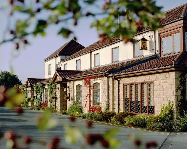 The humber bridge country hotel