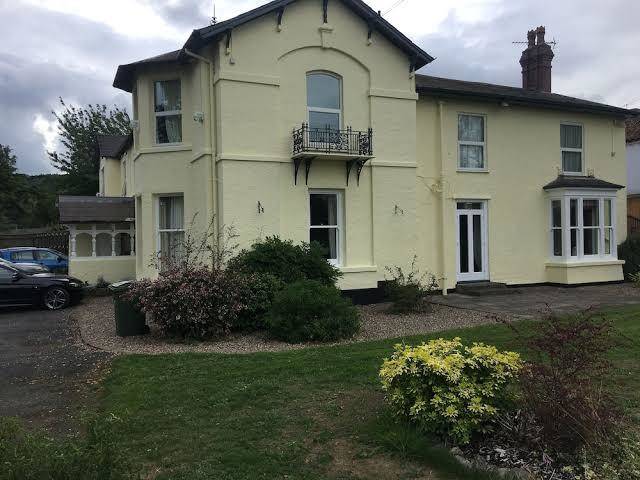 Winston Manor Guest house rooms