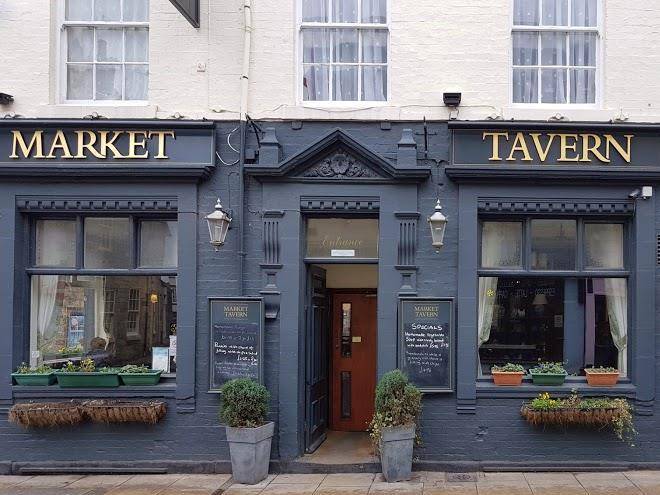 Market tavern