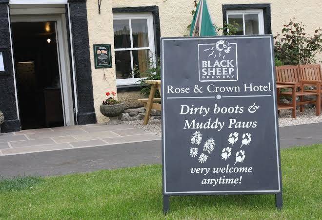 Rose & crown hotel Leyburn