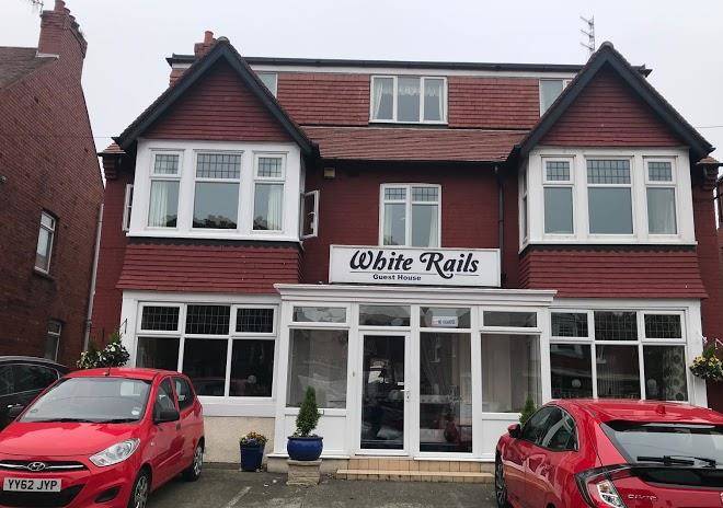 White rails hotel