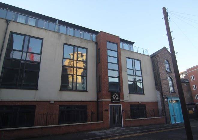 East Midlands City Stays Image