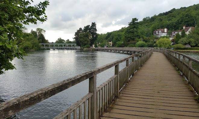 African Queen Cruising Hotel & Restaurant Image