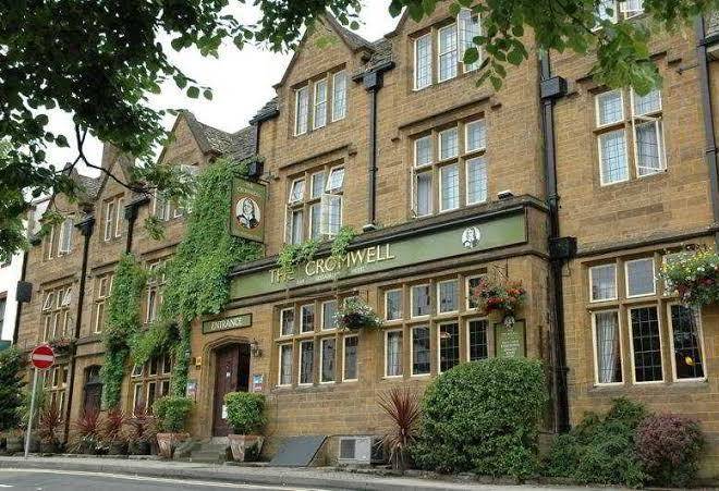 Cromwell lodge hotel