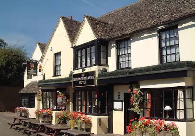 Deddington Arms Hotel Image