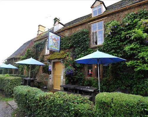 Falkland arms