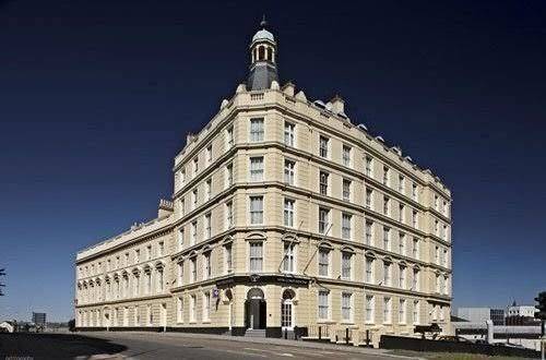 New continental hotel