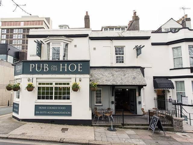 The pub on the hoe
