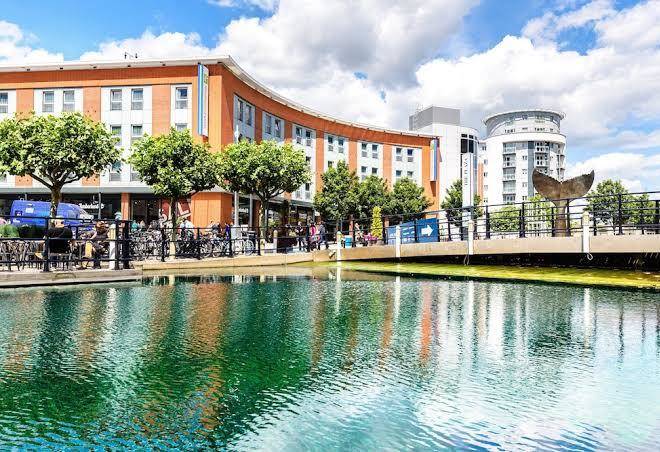 Holiday inn express portsmouth gunwharf quays