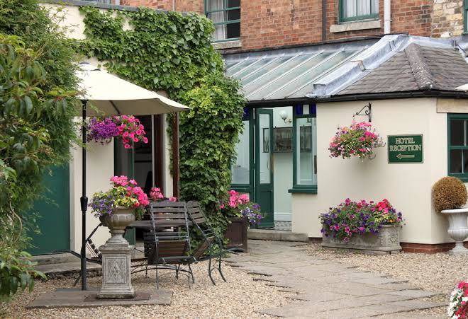 George restaurant at whipper inn