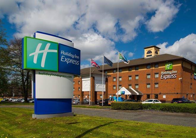 Holiday inn express birmingham oldbury