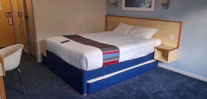 Travelodge birmingham oldbury