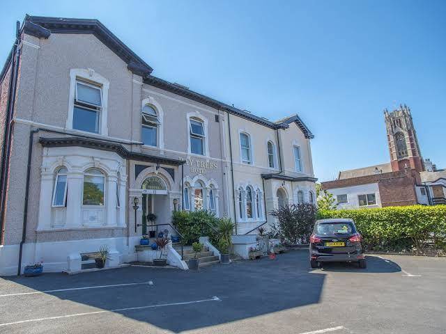 Baytrees hotel