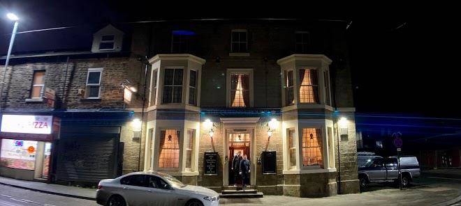 Queens ground hotel