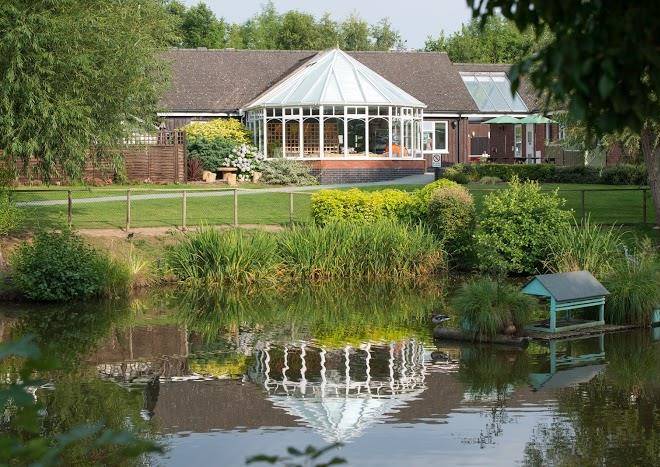 Oxon hall touring park