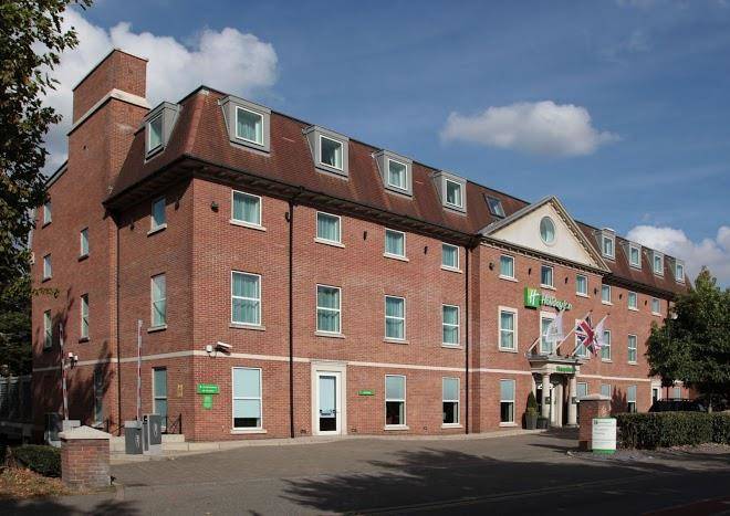 B&B HOTEL London Heathrow