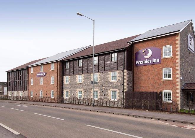 Premier inn glastonbury hotel