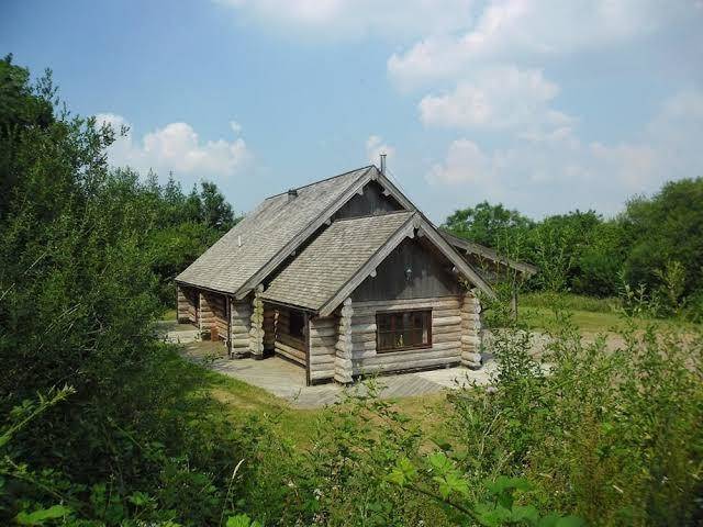Tamarack lodge somerset