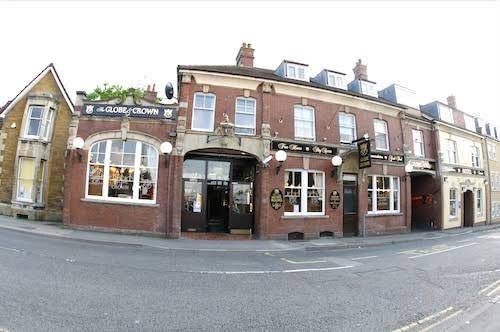 The globe & crown