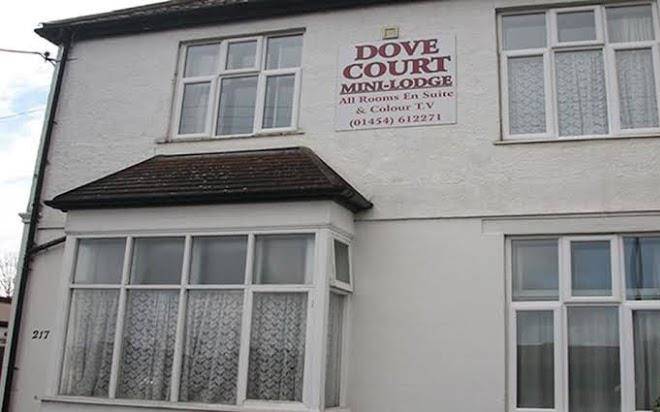Dove court mini lodge