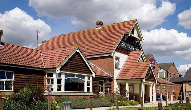 Premier inn southend airport hotel