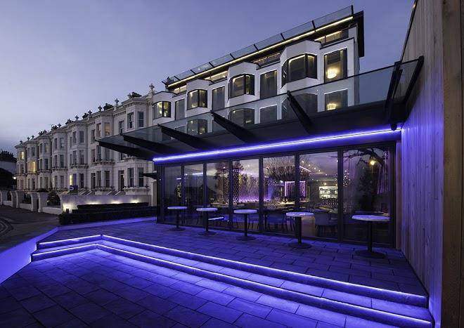 Seven hotel